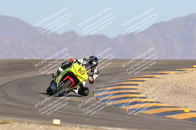 media/Oct-07-2023-CVMA (Sat) [[f84d08e330]]/Race 13 500 Supersport-350 Supersport/